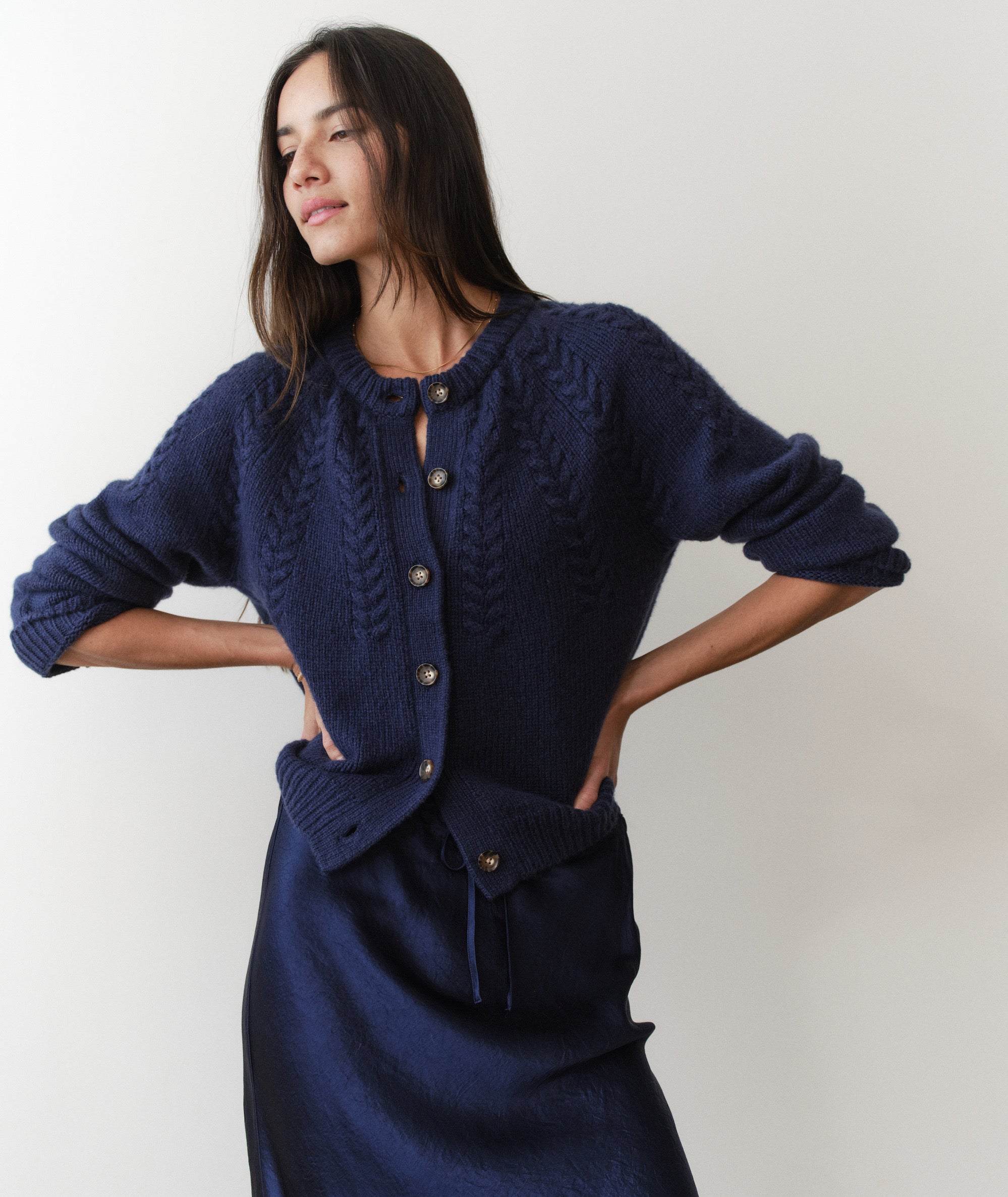 H1_W_Everly_Cable_Knit_Cardigan_True_Navy-1997-Final-Web