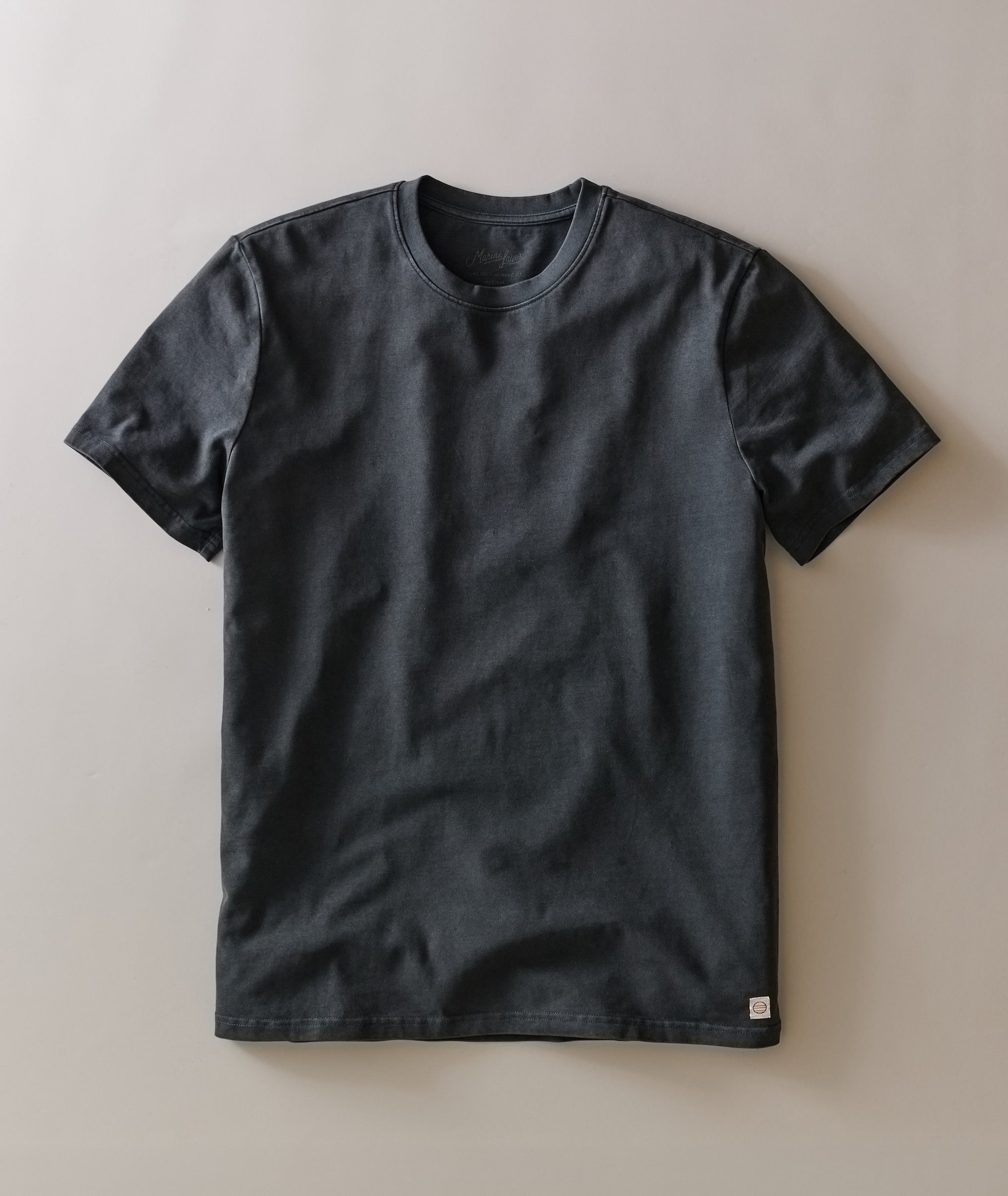 S2_M_Luxe_250_Classic_Tee_Black-Final-Web
