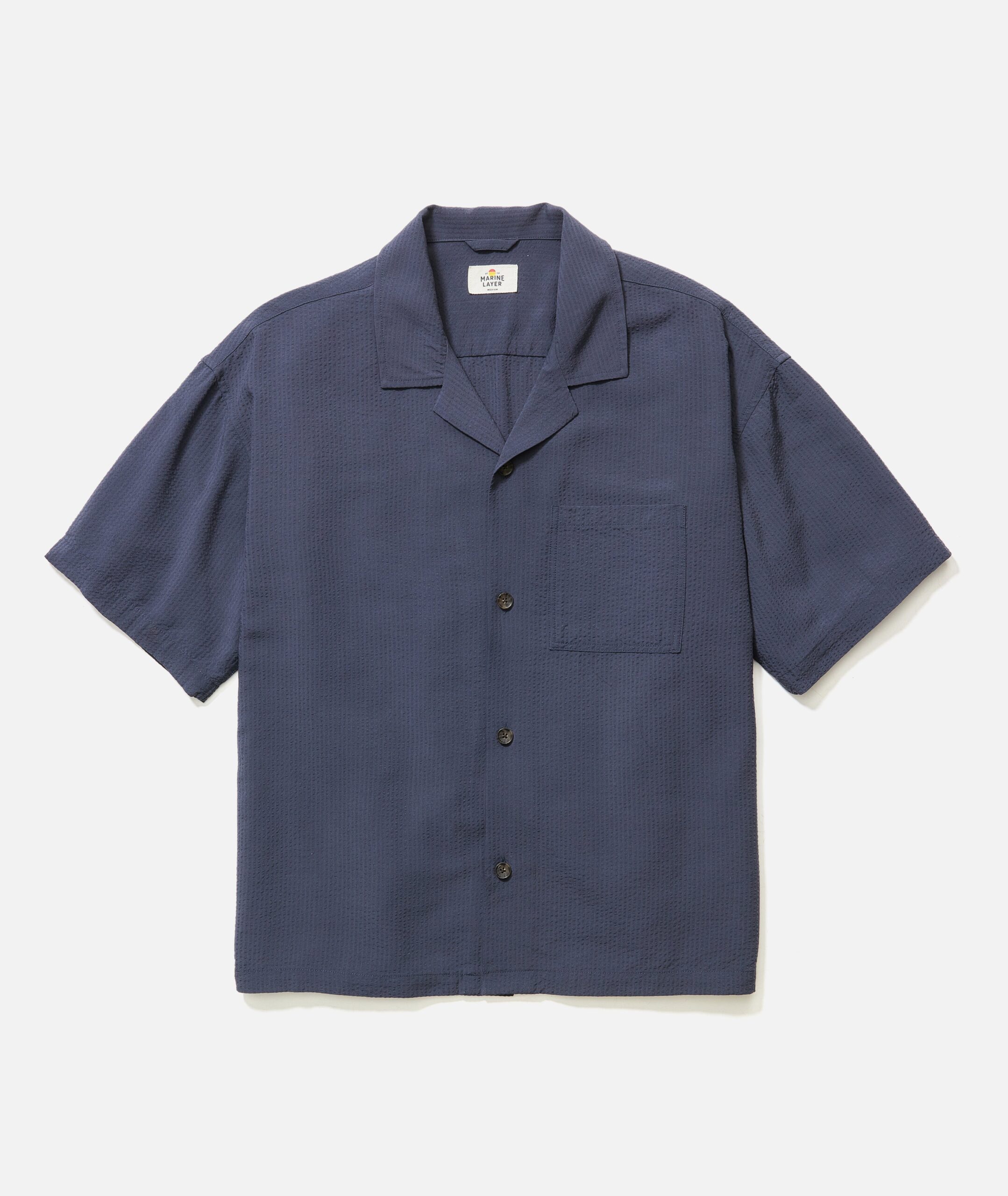 S3_M_18733_Oversized_Seersucker_Resort_Shirt_India_Ink-Final-G