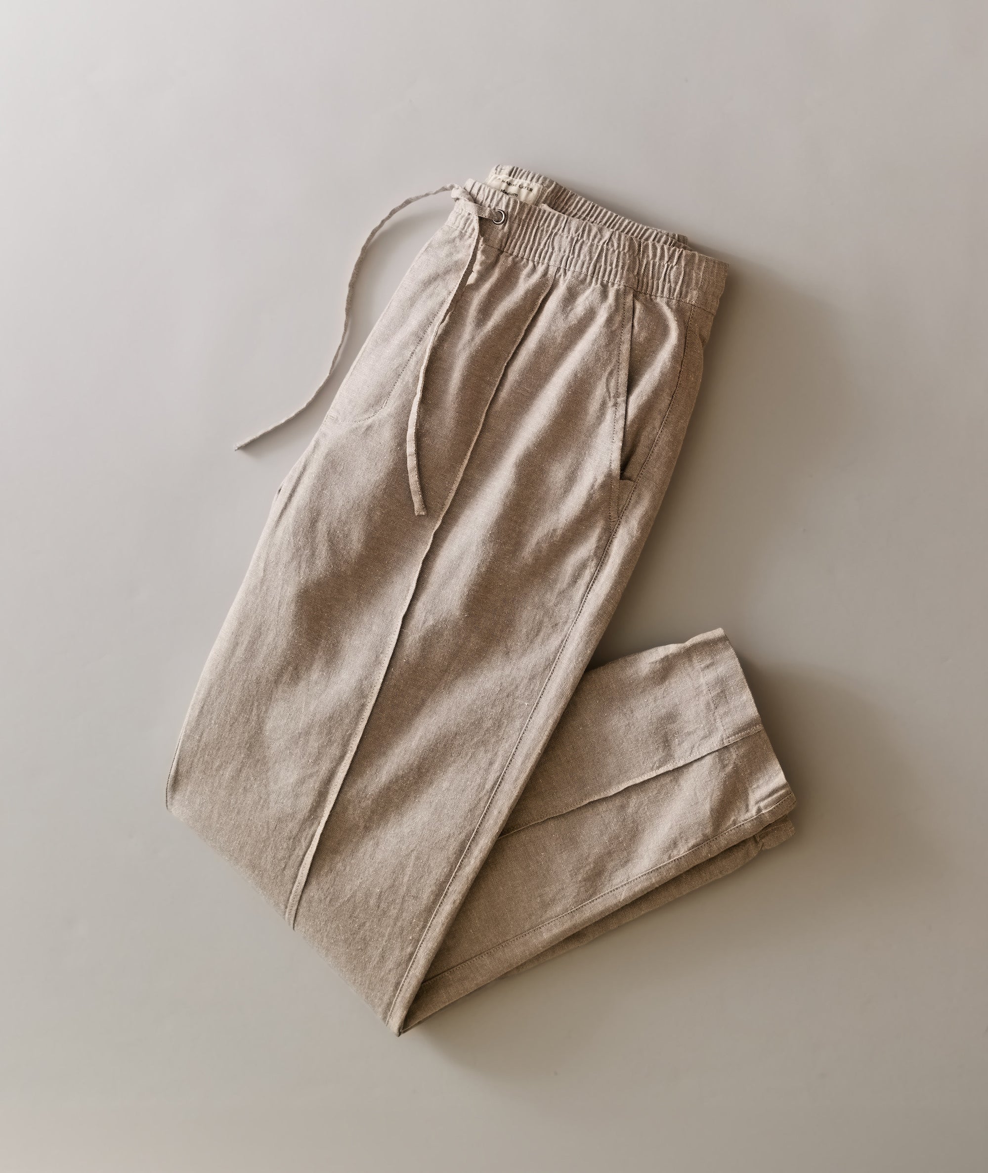 S3_M_Saturday_Hemp_Jogger_Slim_Straight_Taupe-Final-Web